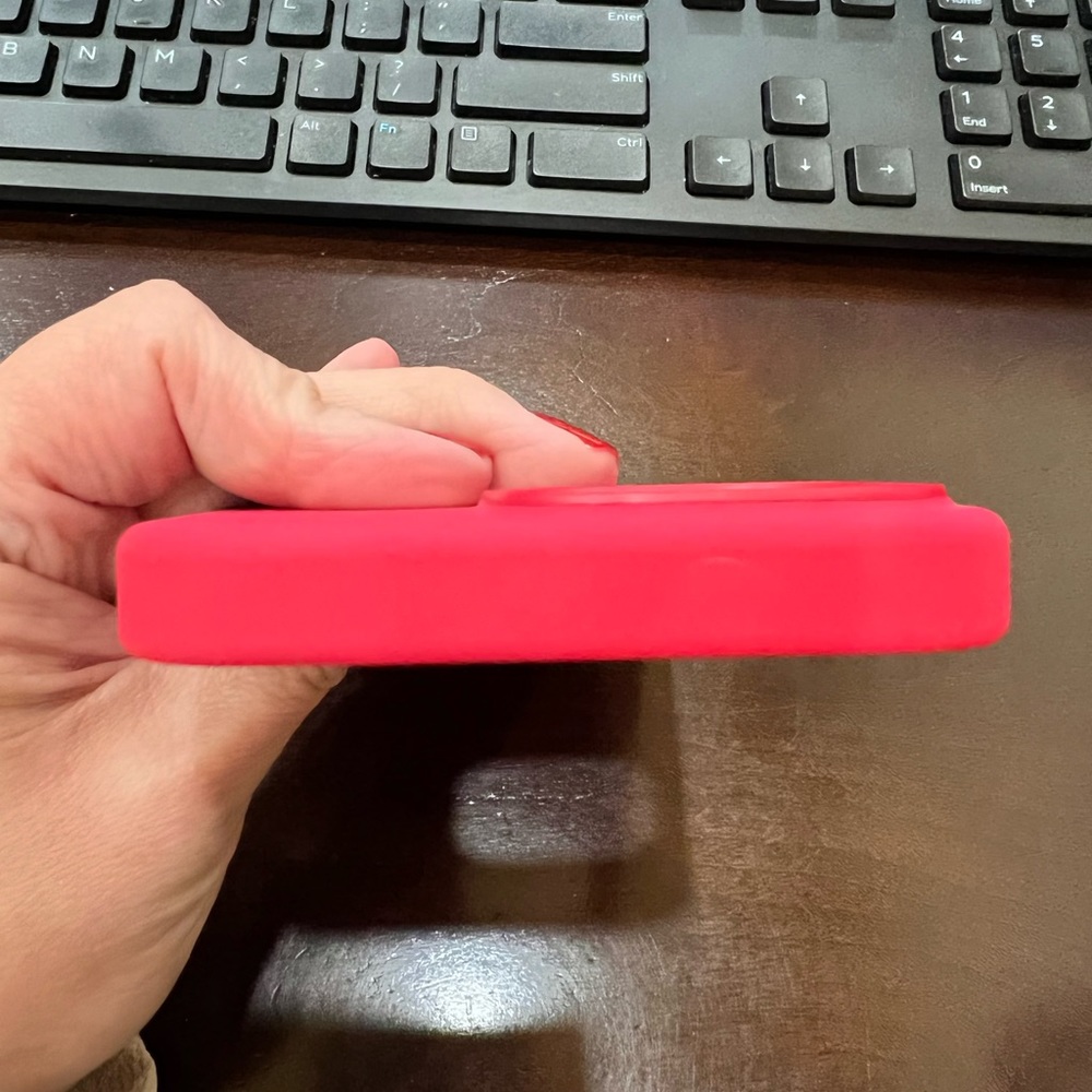 Apple iPhone 13 pro silicone case